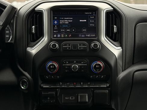 Used 2020 Chevrolet Silverado 2500 LTZ image 20