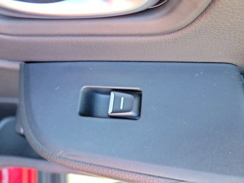 Certified 2025 Honda Pilot Black Edition image 13