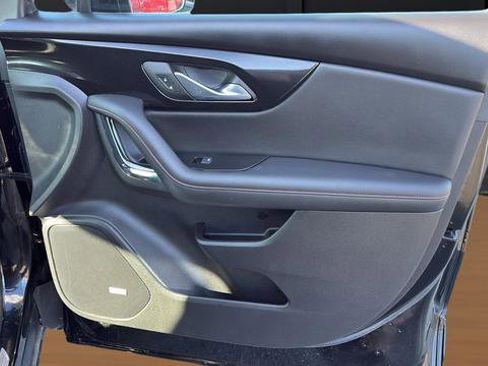 Used 2025 Chevrolet Blazer RS image 16