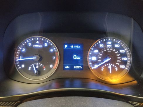 Used 2019 Hyundai Tucson SE image 23