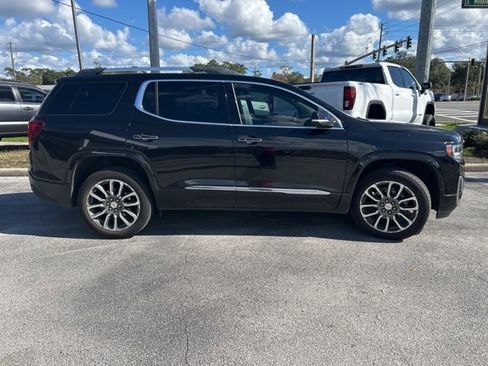 Used 2021 GMC Acadia Denali w/ Denali Technology Package image 4