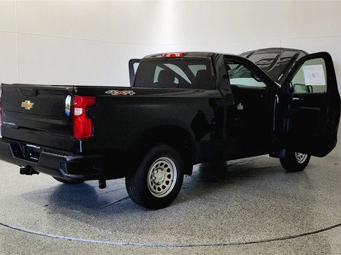 New 2026 Chevrolet Silverado 1500 W/T w/ WT Value Package AWD/4WD image 12