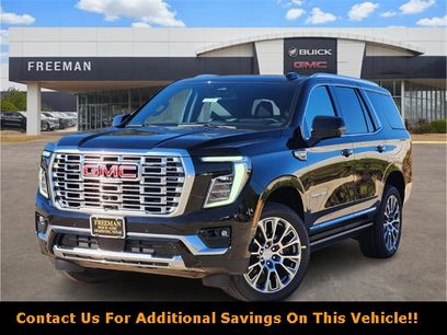 New 2026 GMC Yukon Denali w/ Sun & Power Step Package