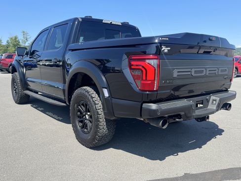 Used 2025 Ford F150 Raptor AWD/4WD image 5