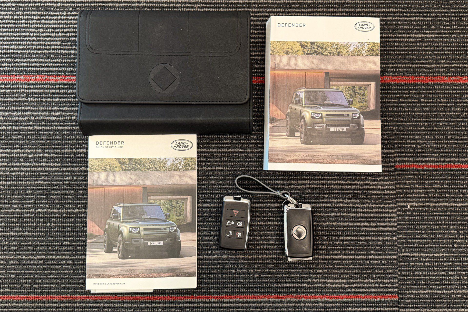Used 2026 Land Rover Defender 110 AWD/4WD image 21