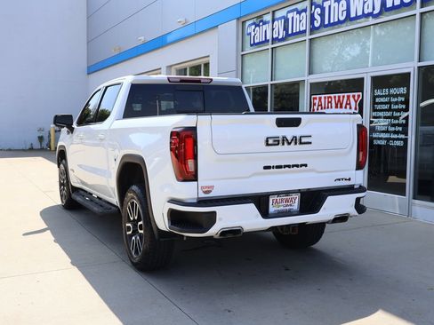 Used 2023 GMC Sierra 1500 AT4 w/ AT4 Preferred Package AWD/4WD image 8