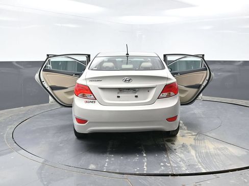 Used 2017 Hyundai Accent SE FWD image 54