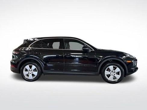 Used 2019 Porsche Cayenne AWD/4WD image 3