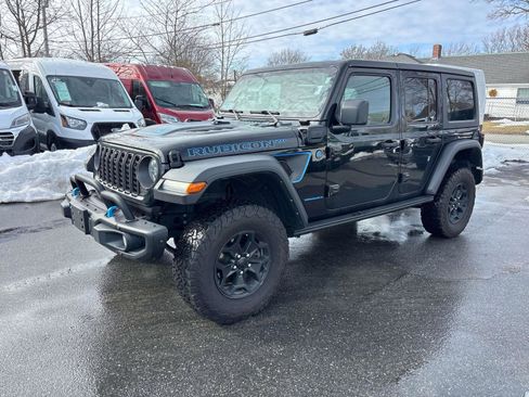 Certified 2023 Jeep Wrangler Unlimited Rubicon 4xe image 3