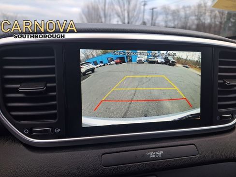 Used 2021 Kia Sportage S image 32