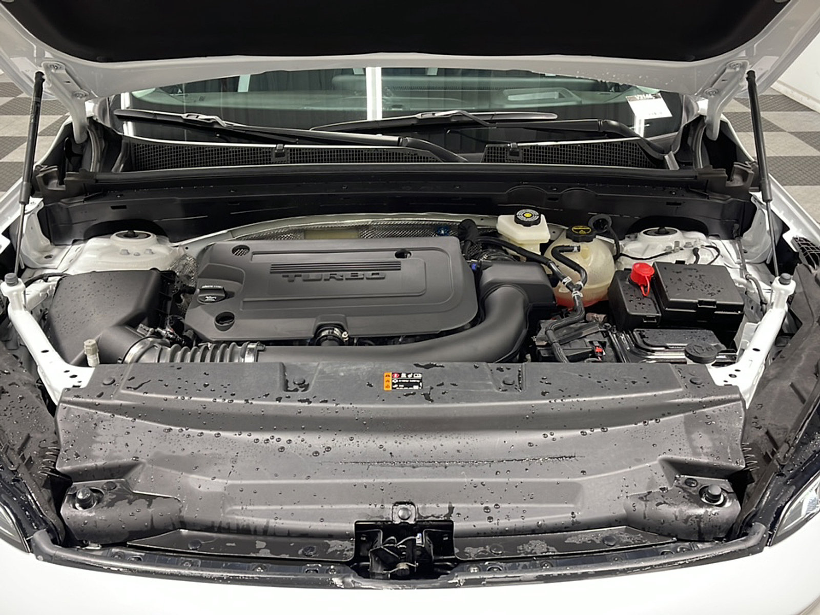 Used 2025 Buick Envision Sport Touring AWD/4WD image 27