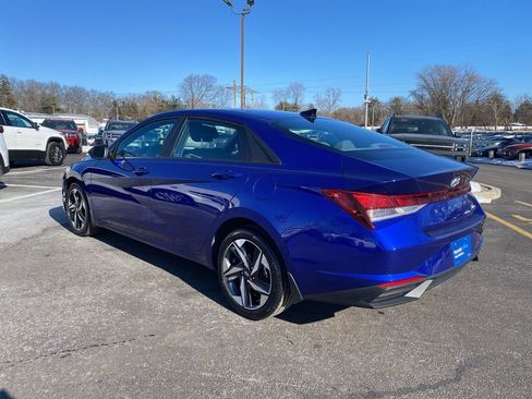 Certified 2023 Hyundai Elantra SEL w/ Convenience Package image 8