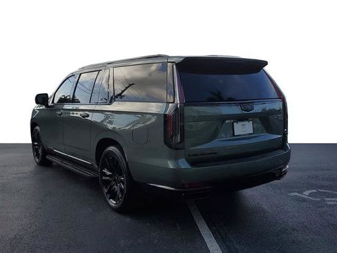 Certified 2023 Cadillac Escalade ESV Sport Platinum RWD image 3