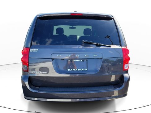 Used 2016 Dodge Grand Caravan SXT FWD image 6