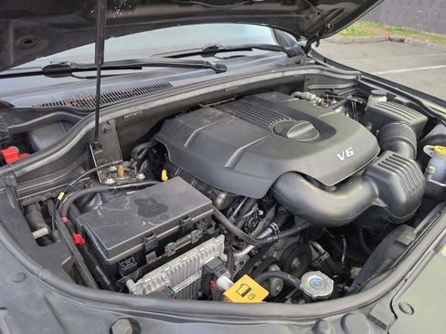 Used 2015 Jeep Grand Cherokee Overland w/ Advanced Technology Group AWD/4WD image 54