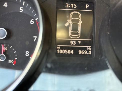 Used 2018 Volkswagen Passat 2.0T S FWD image 5