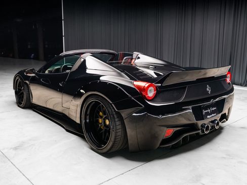 Used 2013 Ferrari 458 Spider image 45