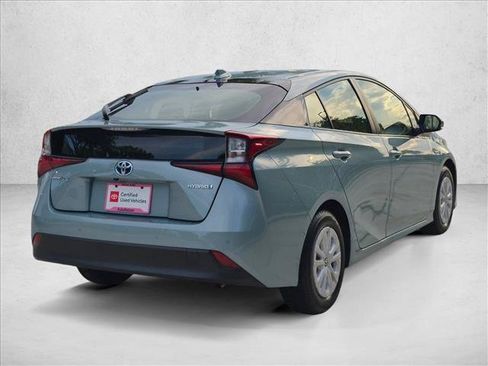 Certified 2022 Toyota Prius LE FWD image 5
