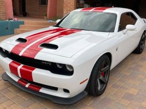 Used 2023 Dodge Challenger SRT Hellcat w/ Driver Convenience Group RWD image 1