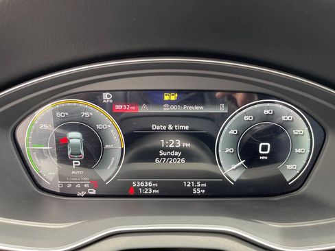 Used 2021 Audi Q5 e Premium Plus w/ Premium Plus Package AWD/4WD image 13
