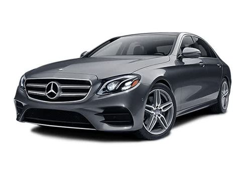 Used 2017 Mercedes-Benz E 300 4MATIC image 1