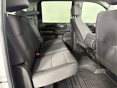 Used 2024 Chevrolet Silverado 2500 Custom w/ Custom Value Package image 19