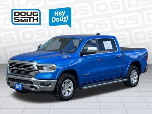 Used 2022 RAM 1500 Laramie AWD/4WD image 2