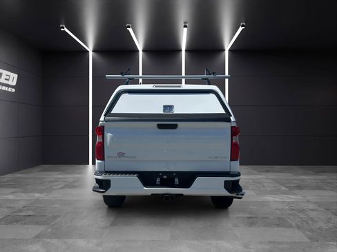 Used 2020 Chevrolet Silverado 1500 Custom w/ Custom Value Package AWD/4WD image 5