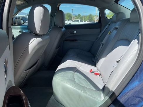 Used 2005 Buick LaCrosse CXL FWD image 30