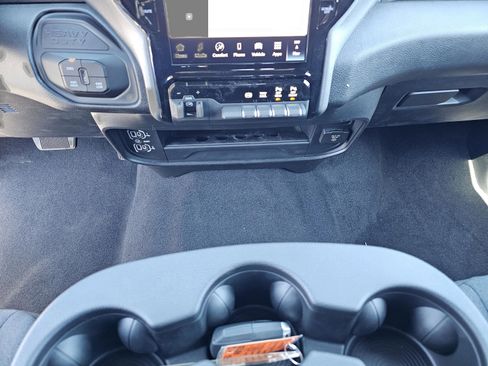 New 2026 RAM 3500 Tradesman AWD/4WD image 28