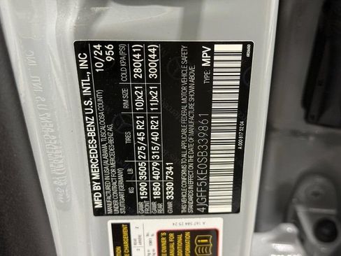 Certified 2025 Mercedes-Benz GLS 450 4MATIC image 21