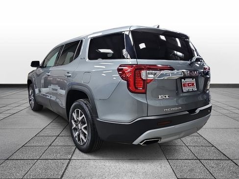 Used 2023 GMC Acadia SLE image 7