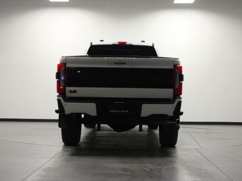 Used 2026 Ford F250 Platinum AWD/4WD image 5