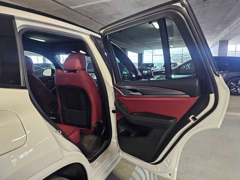 Used 2023 BMW X3 xDrive30i w/ M Sport Package AWD/4WD image 35