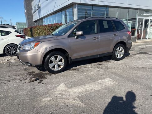 Used 2016 Subaru Forester 2.5i Premium image 9