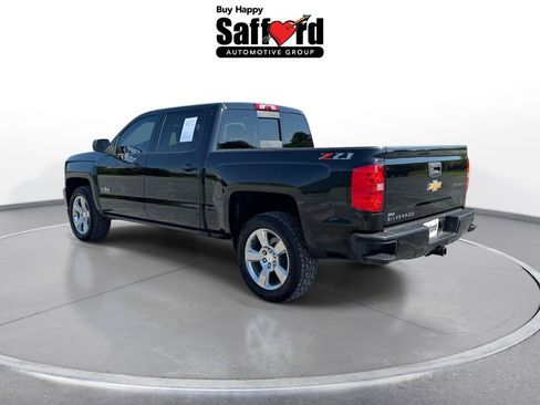 Used 2018 Chevrolet Silverado 1500 LT w/ Texas Edition AWD/4WD image 5