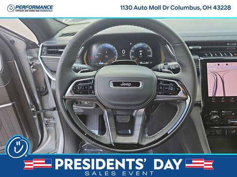 New 2025 Jeep Grand Cherokee Overland w/ Adv Protech Group III image 21