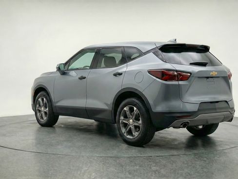 Used 2025 Chevrolet Blazer LT FWD image 6