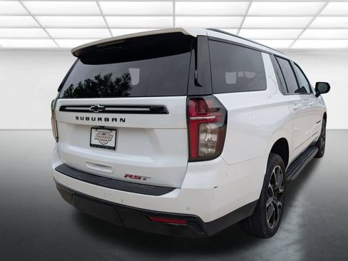 Used 2024 Chevrolet Suburban RST RWD image 31