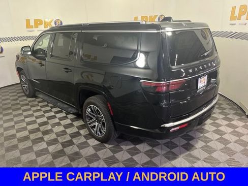 Used 2025 Jeep Wagoneer L Series II w/ 8-pass Seating Package AWD/4WD image 5