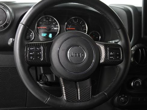 Used 2017 Jeep Wrangler Unlimited Sport image 7