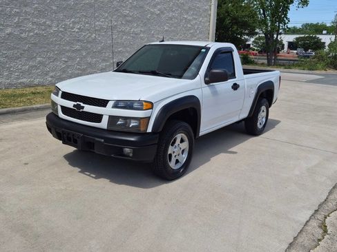 Used 2010 Chevrolet Colorado LT image 2