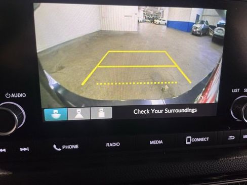 Used 2023 Honda Civic Sport image 27