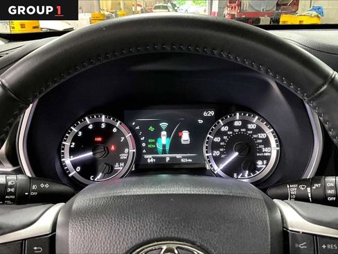 Certified 2025 Toyota Highlander XLE AWD/4WD image 26
