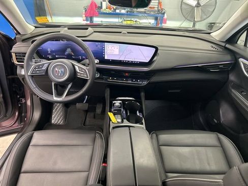 Used 2024 Buick Envision Avenir AWD/4WD image 12