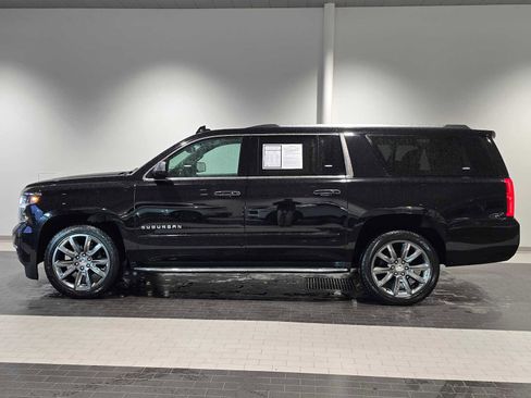 Used 2018 Chevrolet Suburban Premier image 2