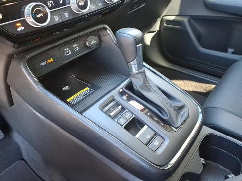 Used 2024 Honda CR-V EX-L image 11