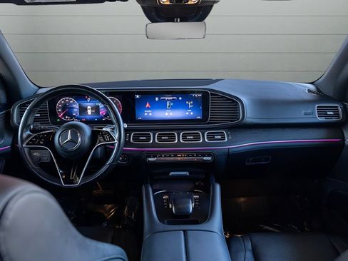 Used 2024 Mercedes-Benz GLE 450 4MATIC w/ AMG Line Exterior image 25