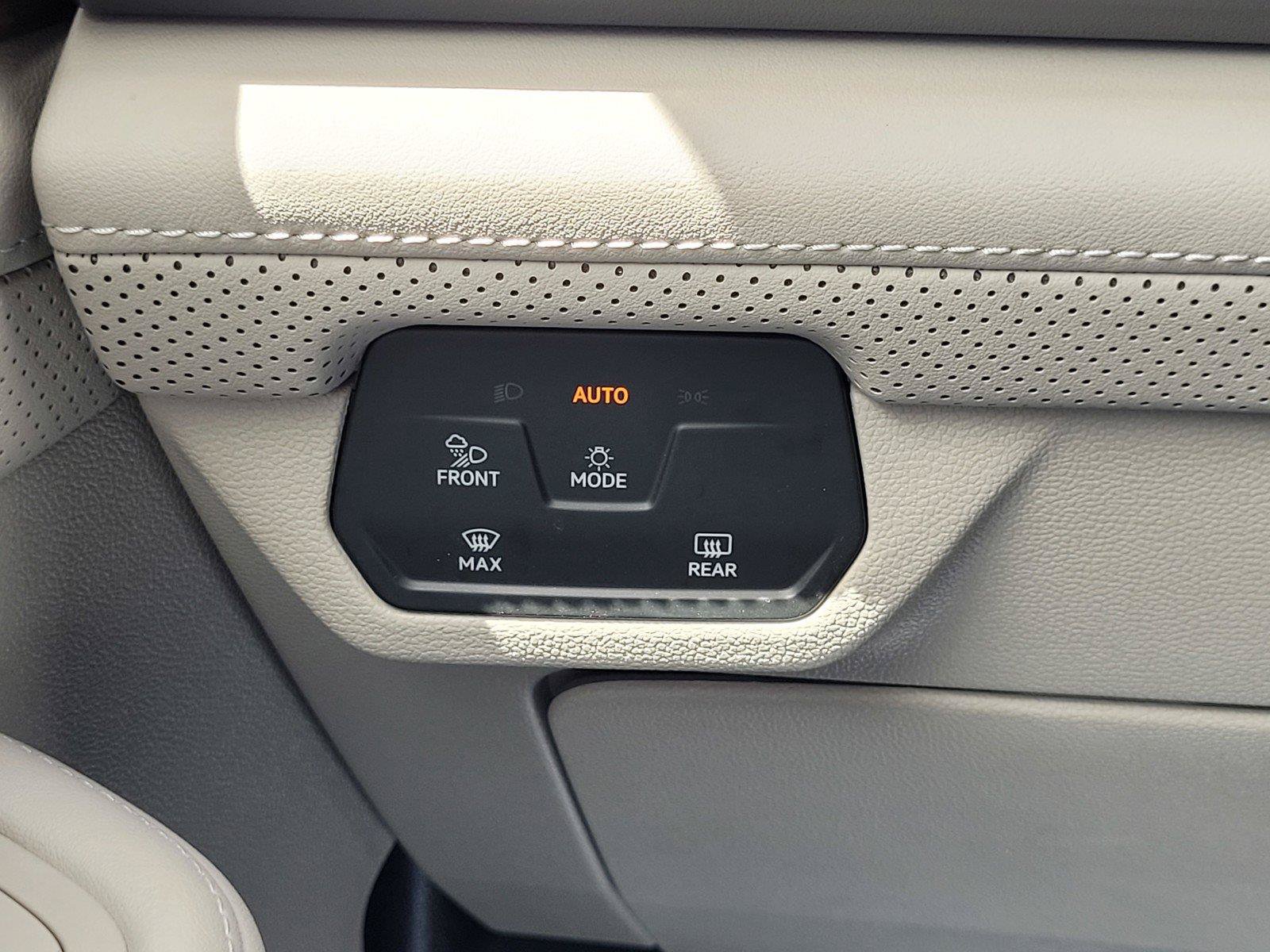 Certified 2025 Volkswagen Atlas SE AWD/4WD image 31