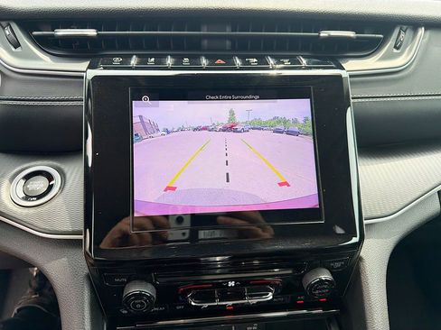 Used 2023 Jeep Grand Cherokee L Laredo RWD image 30